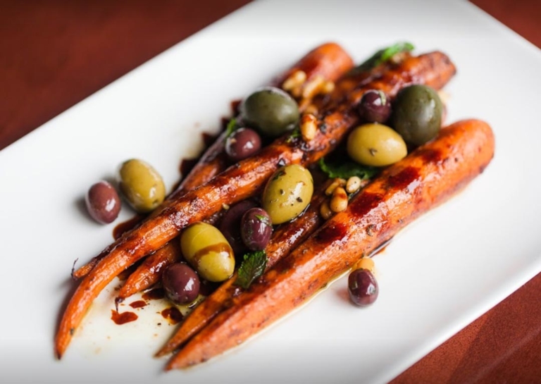 Willi's carrots with olives