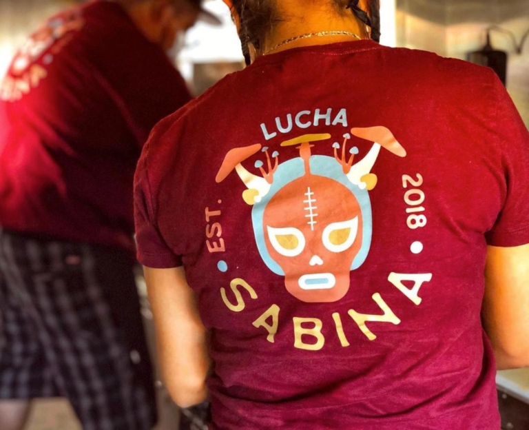 Lucha Sabina logo tee